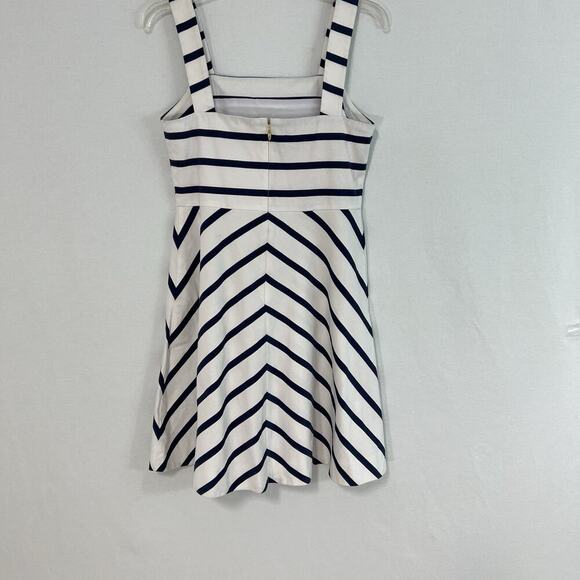 Draper James Zoe Love Circle Dress Size 6 Striped Blue Square Neck Nautical - Picture 6 of 15